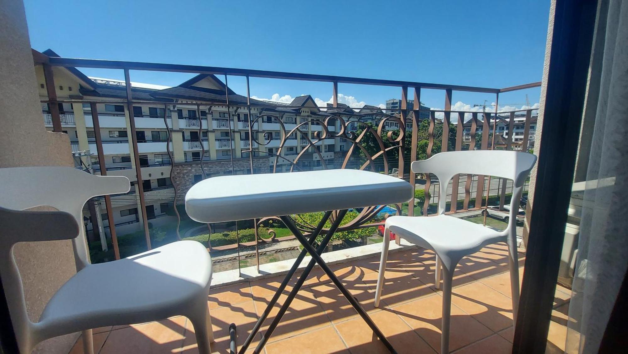 1bedroom One Oasis Fullyfurnished * Davao